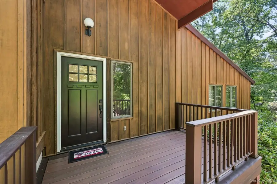 90 Highland Avenue, Marlboro, NY 12542 - #2