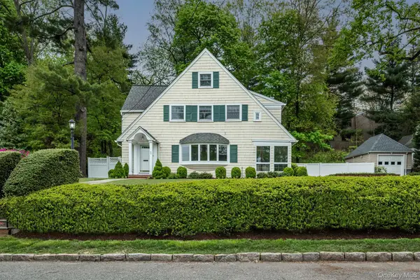 62 Summit Avenue, Bronxville, NY 10708