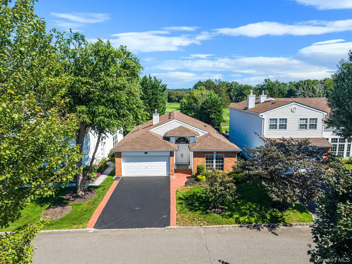 6 Hamlet Drive, Commack, NY 11725 - #1