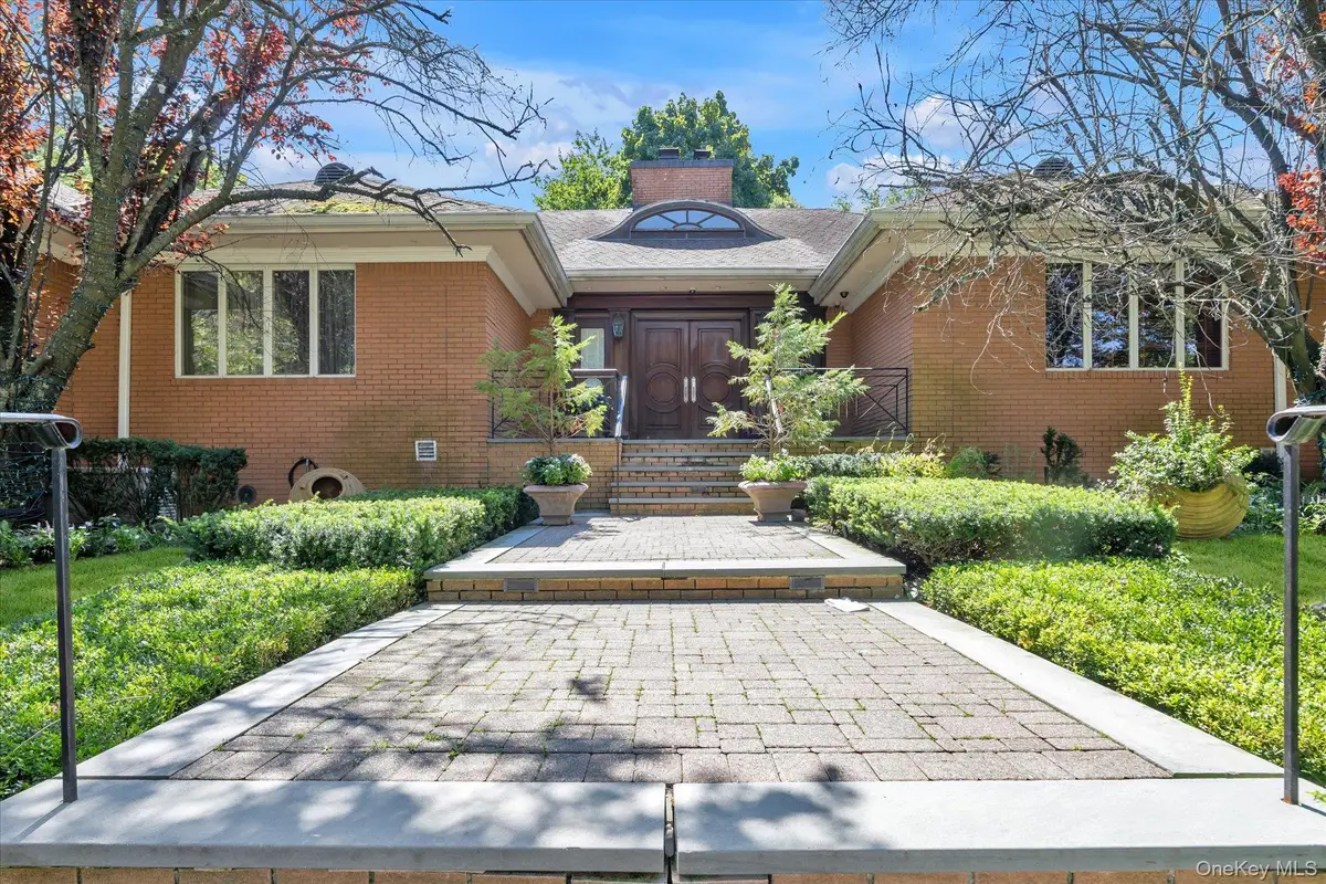 23728 Beverly Road, Douglaston, NY 11363 - #1