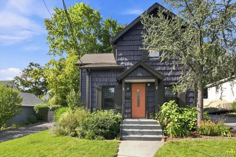 3 Elm Street, Pleasantville, NY 10570 - #2