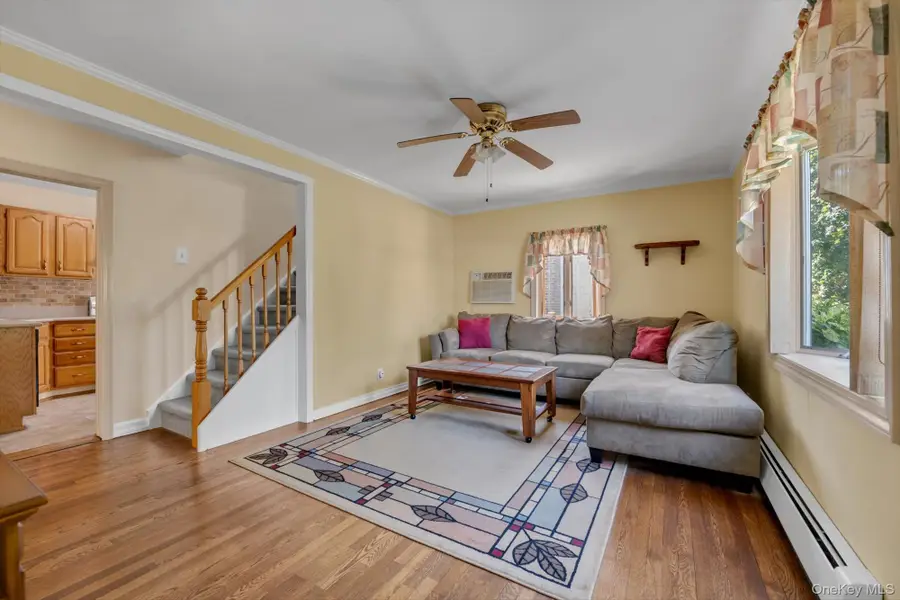 54 Sullivan Road, Farmingdale, NY 11735 - #2