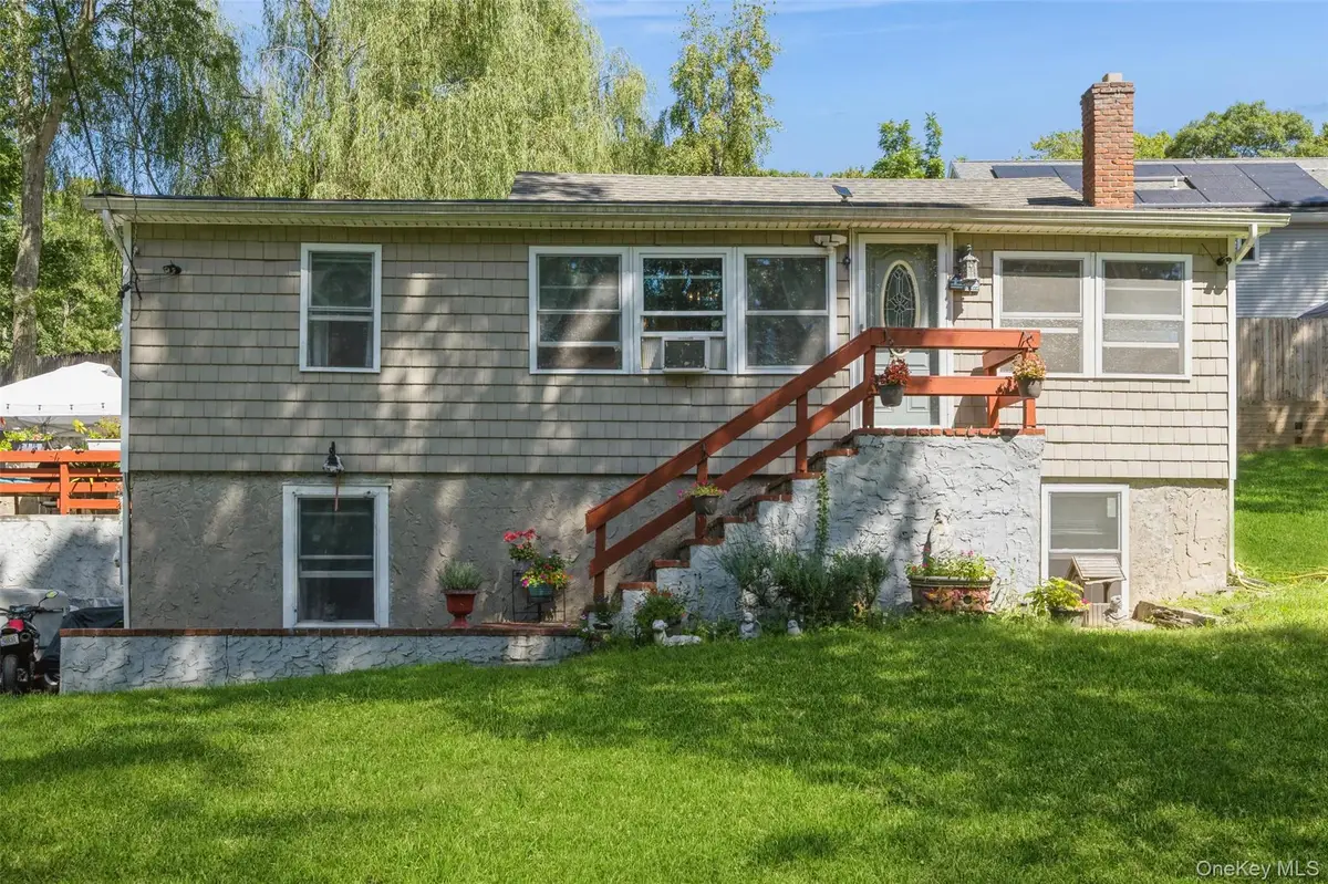 25 Tamarack Road, Rocky Point, NY 11778 - #1