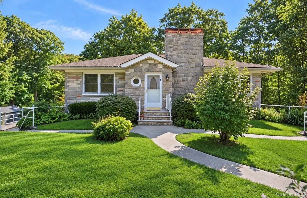 6 Arbutus Street, Putnam Valley, NY 10579 - #1