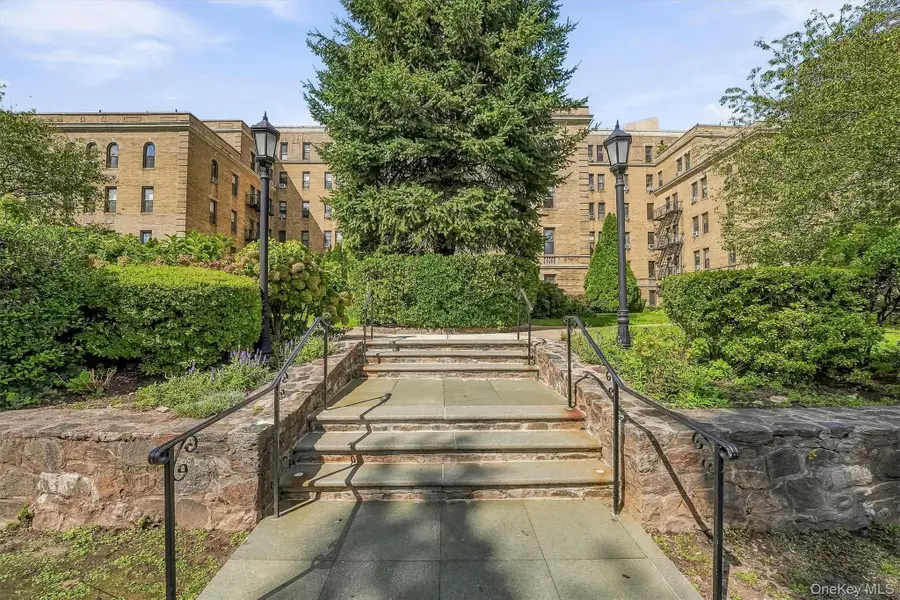 43 Calton Road #3D, New Rochelle, NY 10804 - #2