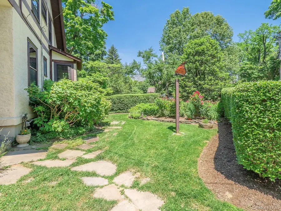 230 Littleworth Lane, Sea Cliff, NY 11579 - #3