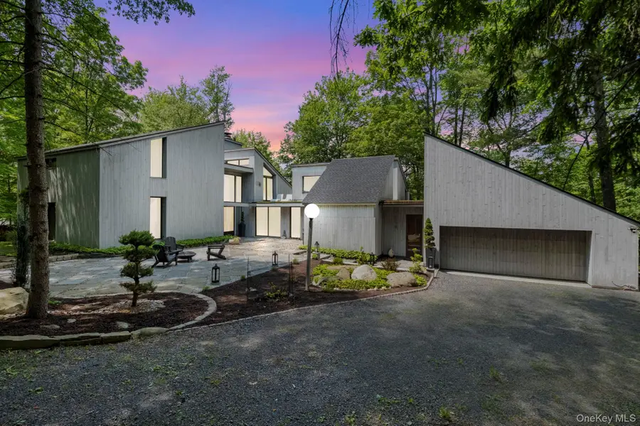21 Lincoln Terrace #19, Middletown, NY 10940 - #2