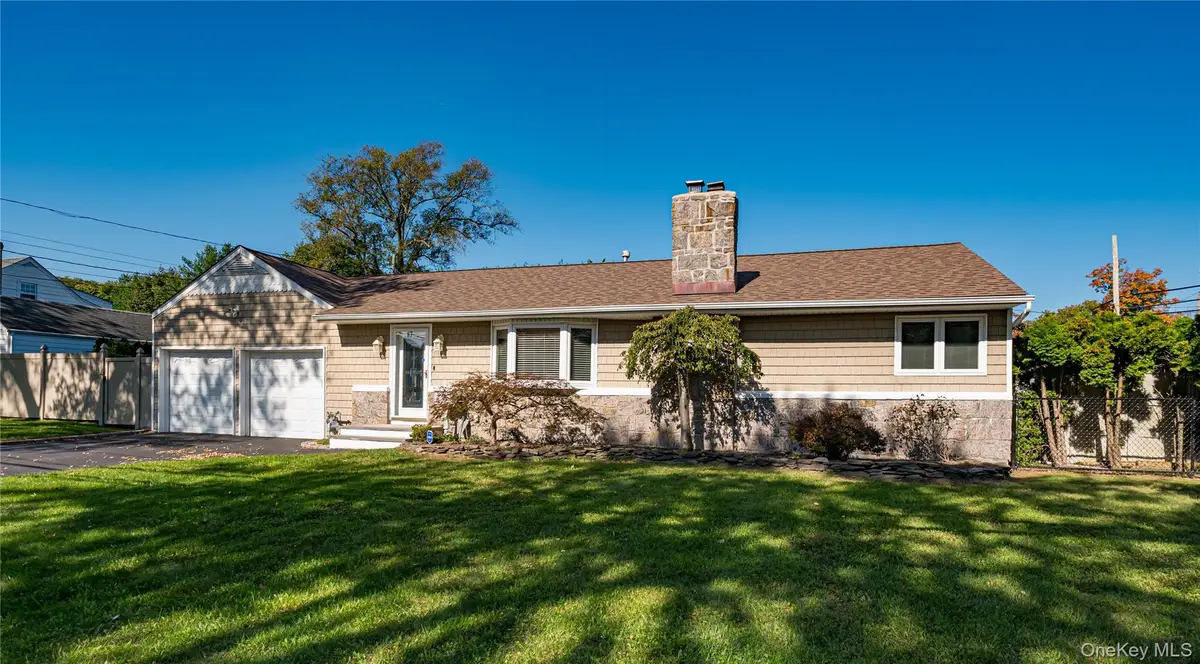 87 Bayway Avenue, Bay Shore, NY 11706 - #1