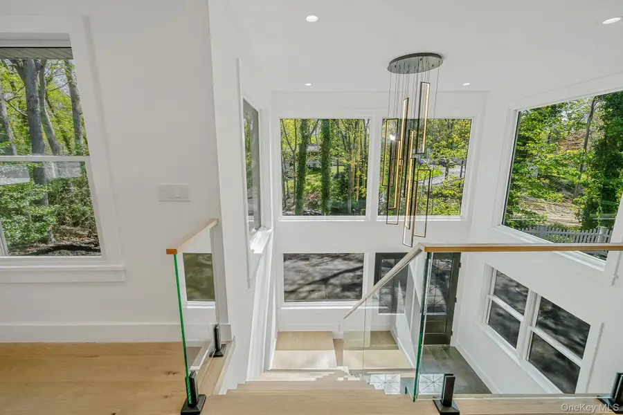 40 Friendly Road, Smithtown, NY 11787 - #3