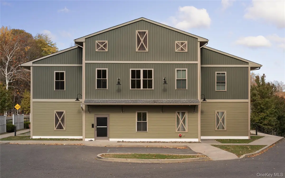 128 Vineyard Avenue #208, Highland, NY 12528 - #1