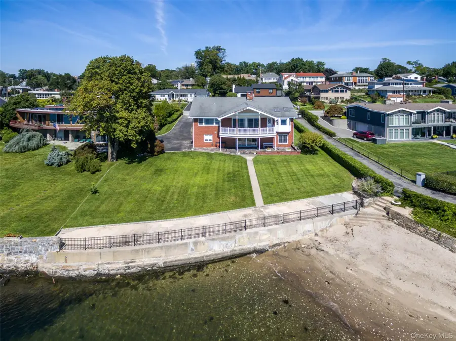 73 Kensington Oval, New Rochelle, NY 10805 - #2
