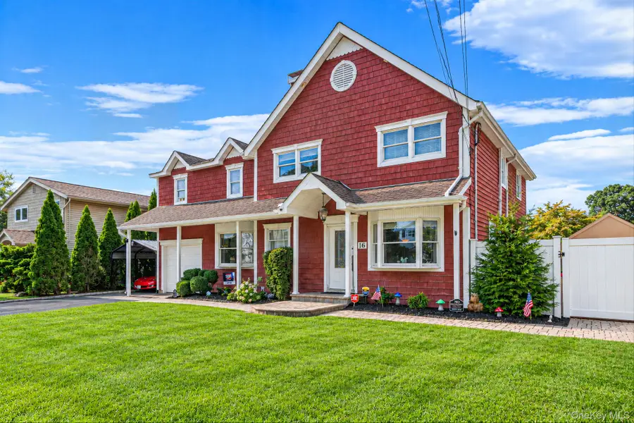 16 Bragg Drive, Lake Grove, NY 11755 - #3