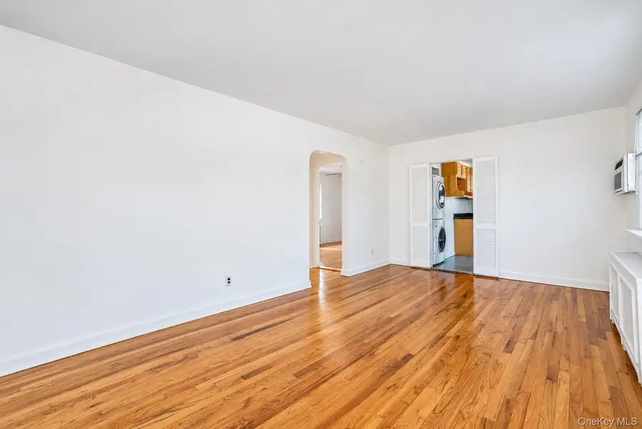 260-13 74th Avenue #1 G, Glen Oaks, NY 11004 - #2
