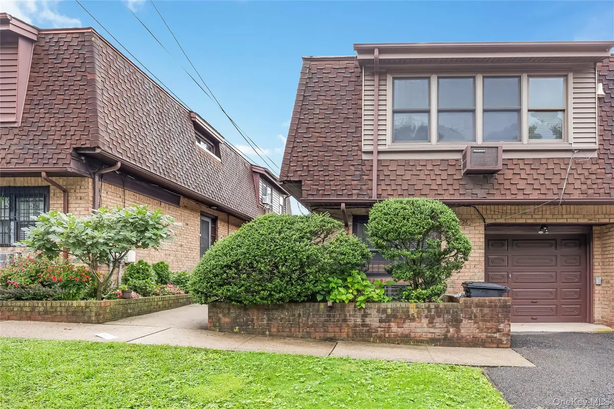 61-26 233 Street, Oakland Gardens, NY 11364 - #1