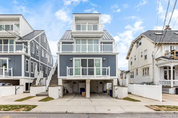176 Beach 127th Street #176B, Belle Harbor, NY 11694