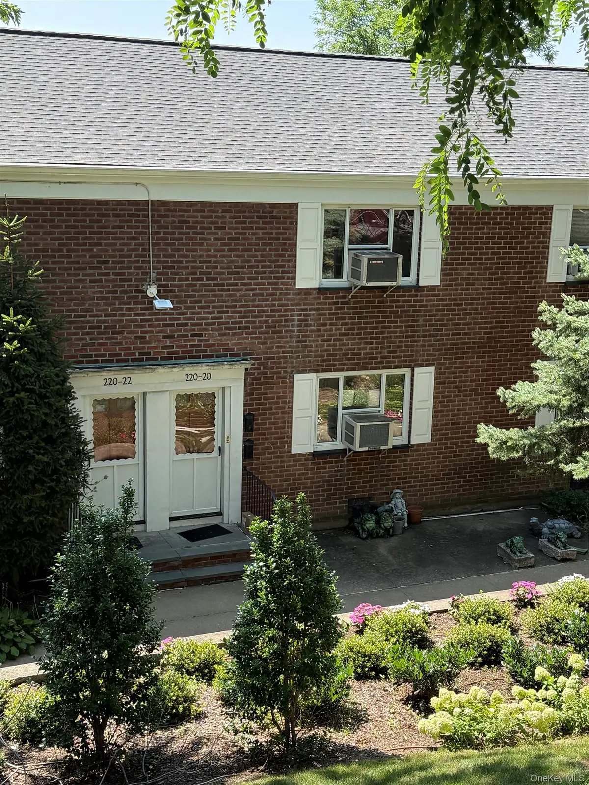 220-20 Stronghurst Avenue #20, Queens Village, NY 11427 - #1