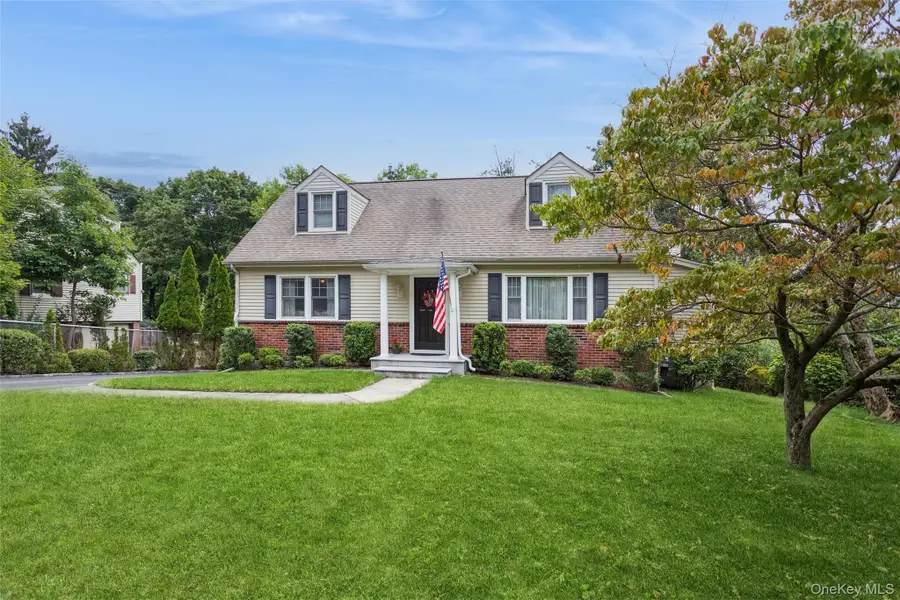 252 Buttonwood Avenue, Cortlandt Manor, NY 10567 - #2