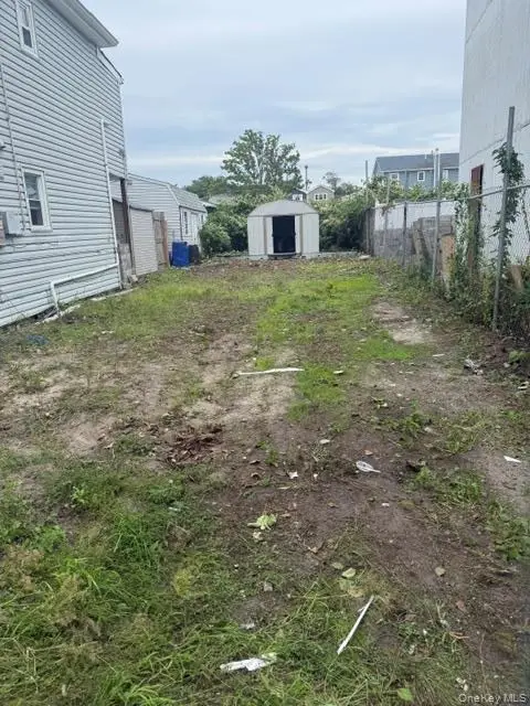 810 Cross Bay Boulevard, Broad Channel, NY 11693 - #1