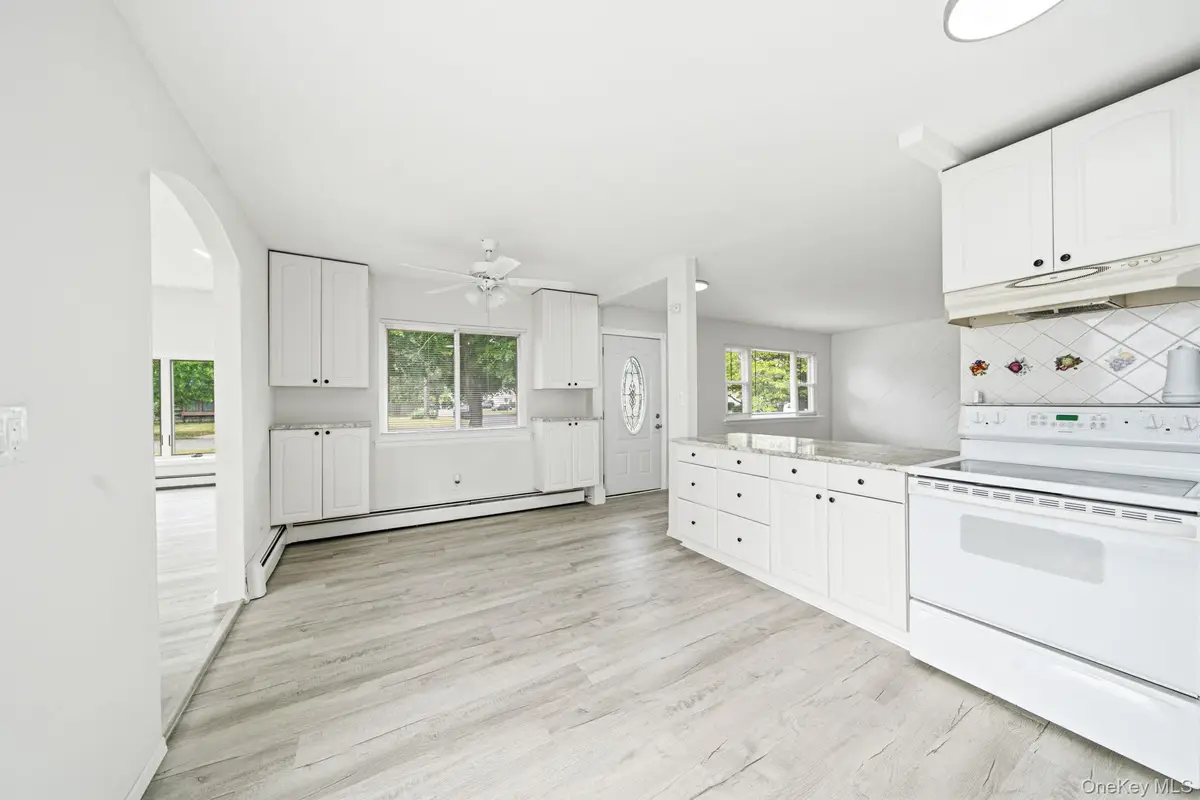 9 Carson Lane, Medford, NY 11763 - #1