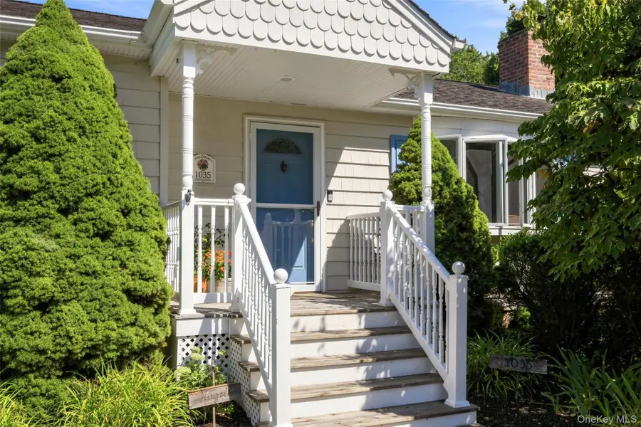 1035 Theresa Drive, Mattituck, NY 11952 - #2
