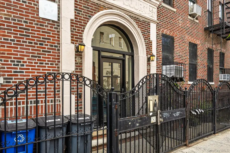 101 Linden Street #2F, Brooklyn, NY 11221 - #2
