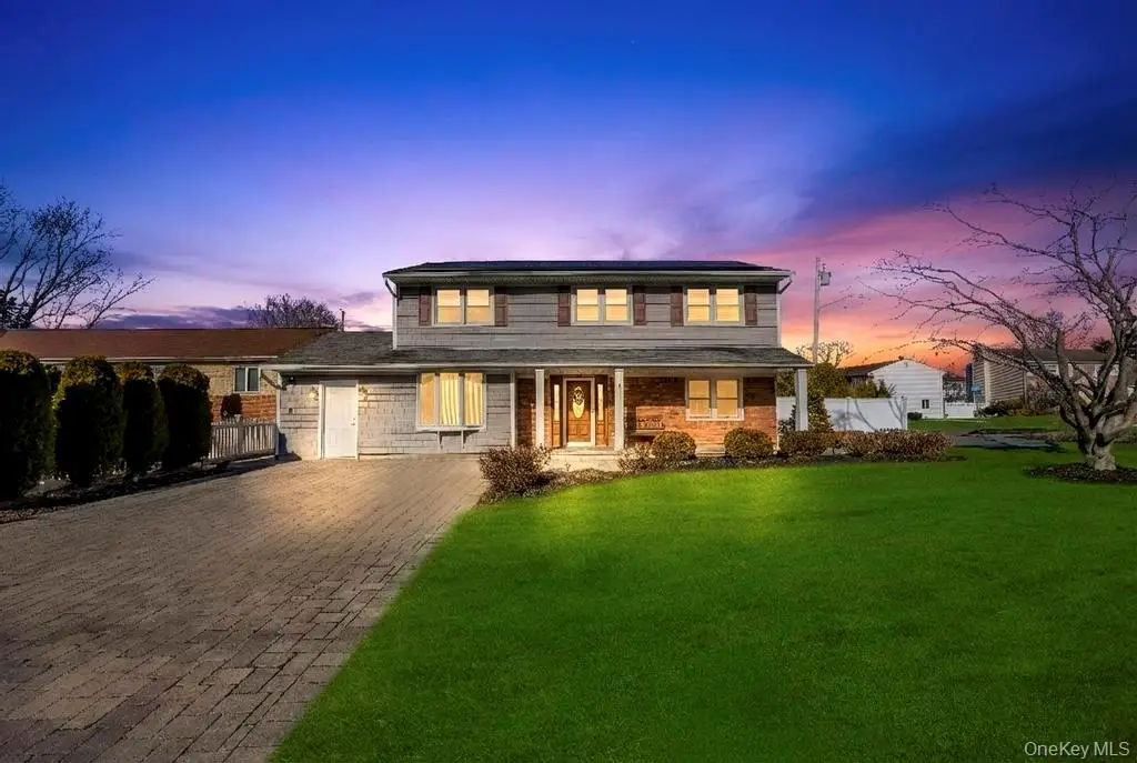 3 Avelaine Court, Babylon, NY 11702 - #1