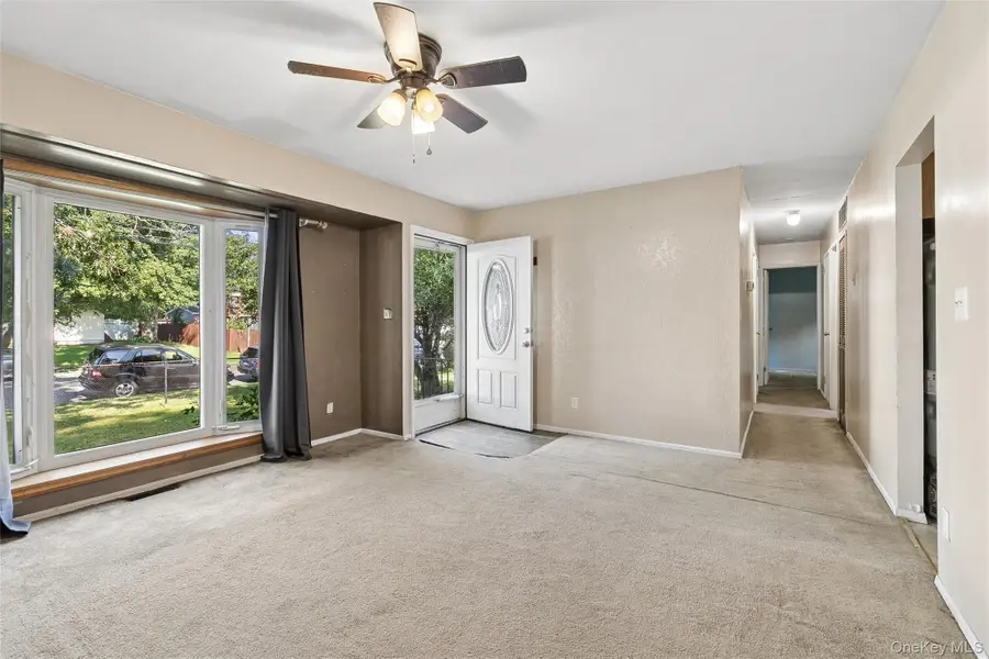 2719 Connecticut Avenue, Medford, NY 11763 - #2