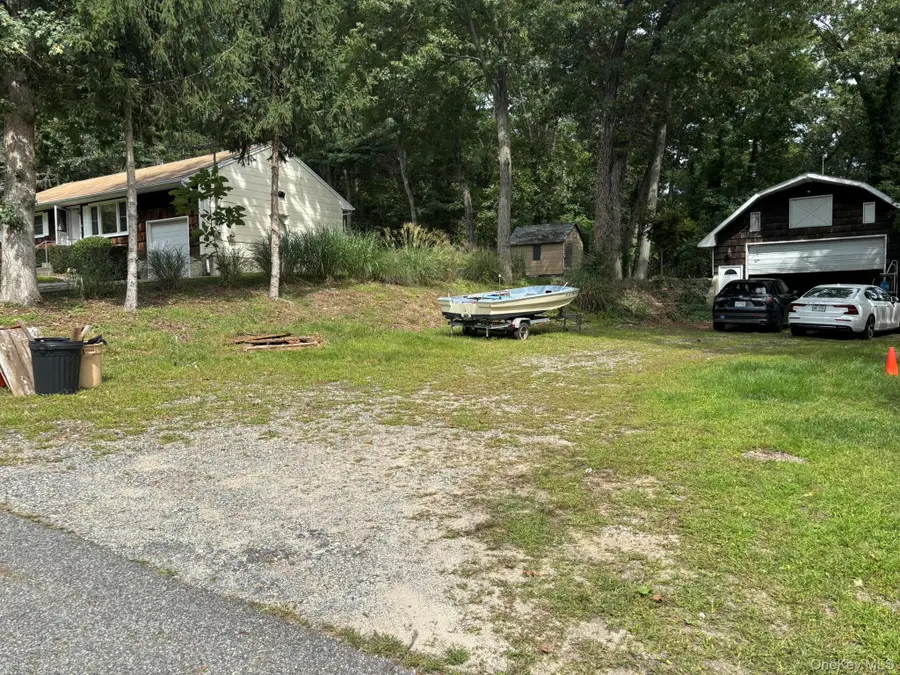 219 Shafter Street, Islandia, NY 11749 - #2