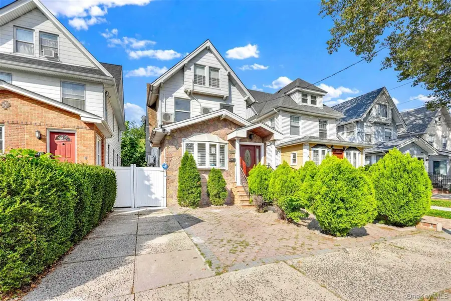 86-44 104th Street, Richmond Hill, NY 11418 - #2