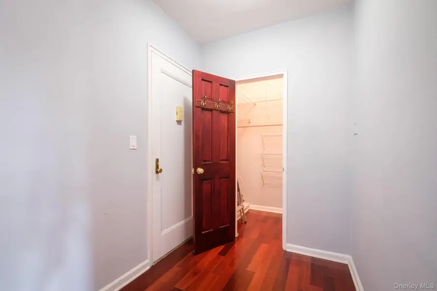 2 Overlook Road #2A3, White Plains, NY 10605 - #3