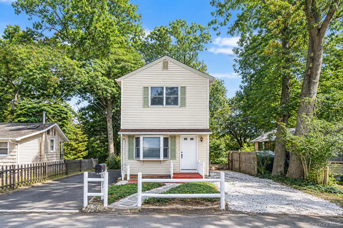 123 Denton Street, Patchogue, NY 11772 - #1