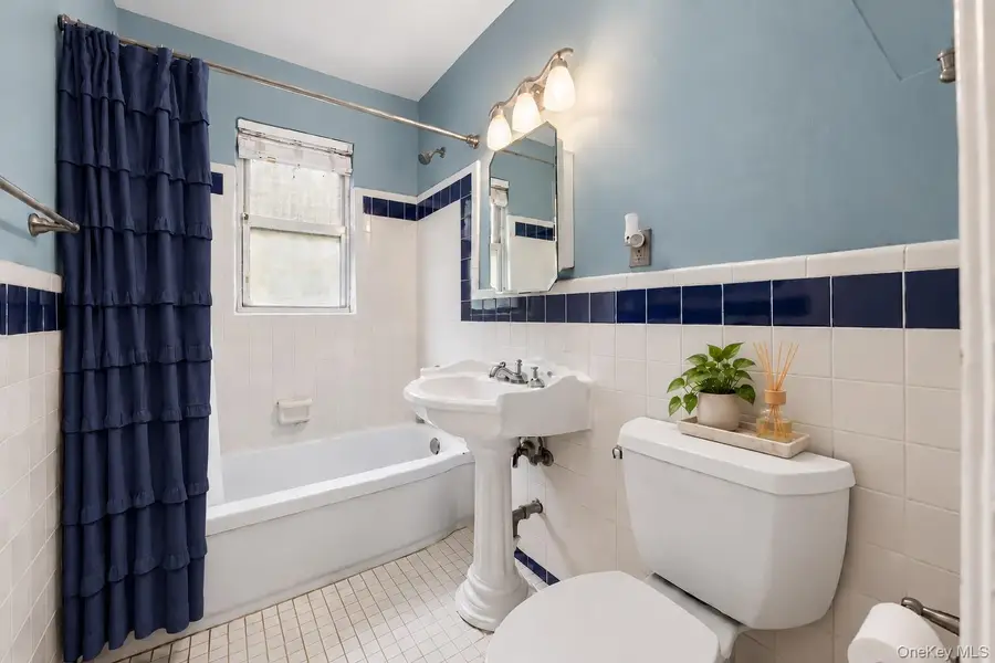 4 Fieldstone Drive #61, Hartsdale, NY 10530 - #2