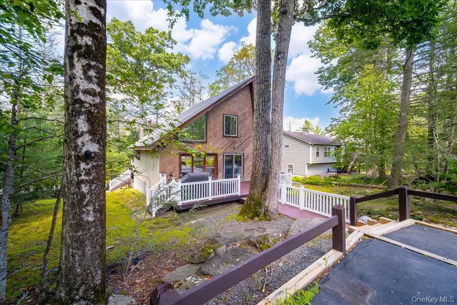 142 N Emerald Drive, Rock Hill, NY 12775 - #3