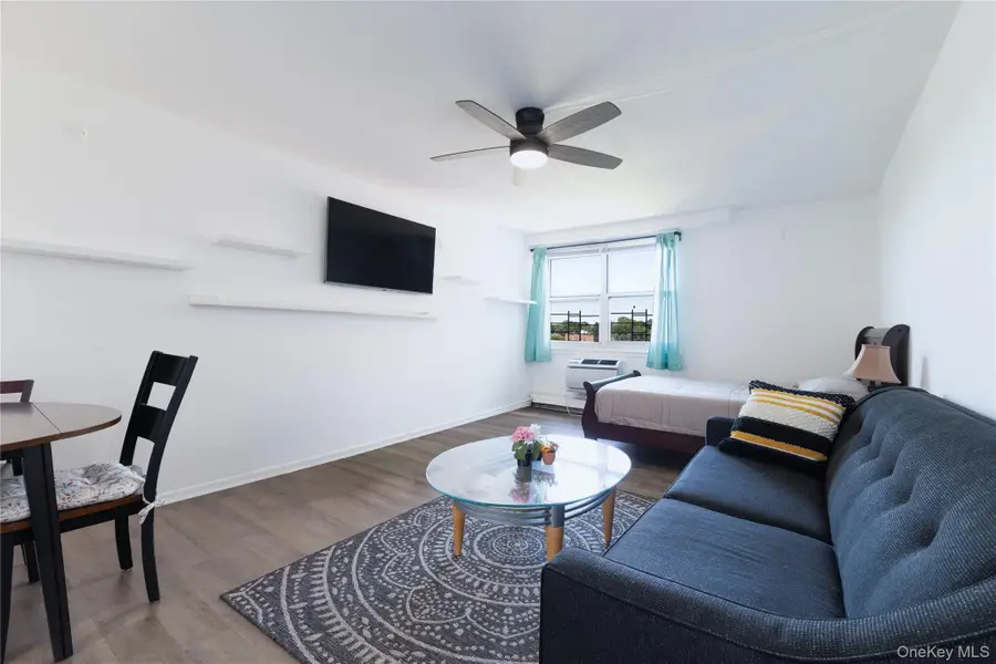 164-20 Highland Avenue #7J, Jamaica, NY 11432 - #2