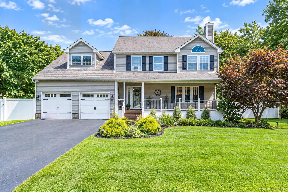 7 Hewlett Avenue, East Patchogue, NY 11772 - #1