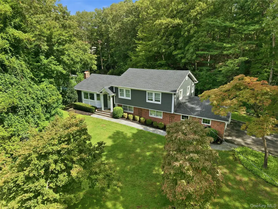 63 Bankside Drive, Centerport, NY 11721 - #2