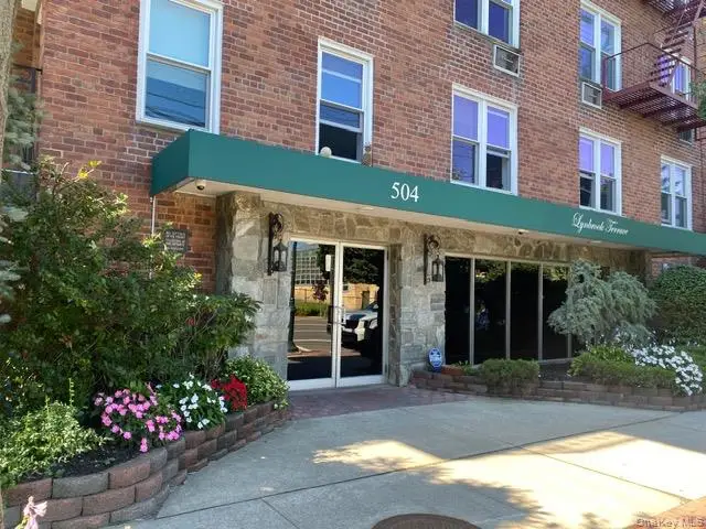 504 Merrick #4M, Lynbrook, NY 11563 - #2