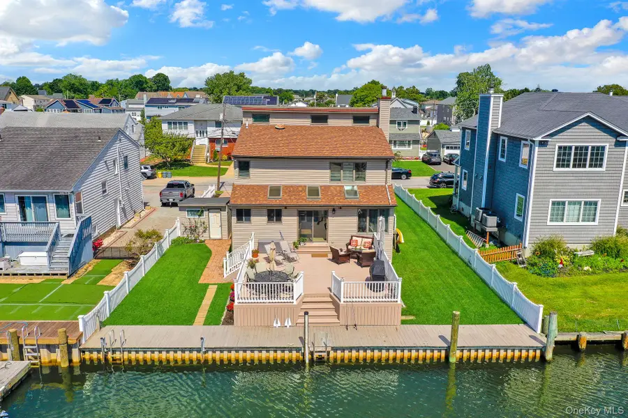 12 Jetmore Place, Massapequa, NY 11758 - #2