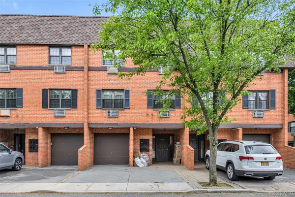 220-30 64th Avenue #370, Bayside, NY 11364