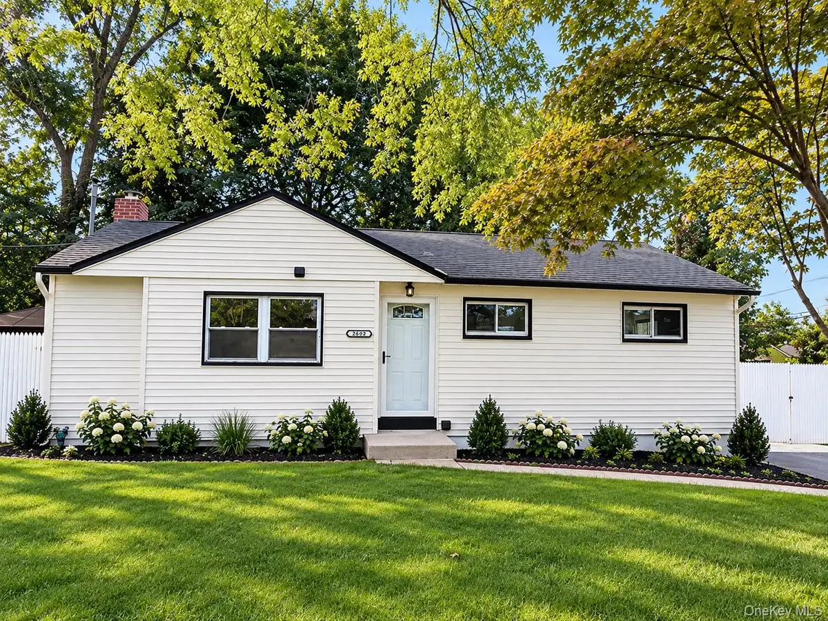 2602 Knickerbocker Avenue, Medford, NY 11763 - #1