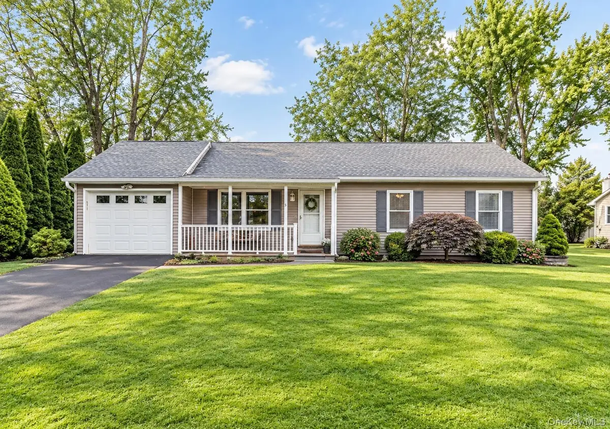 5 Meadowbrook Drive, Kingston, NY 12401 - #1