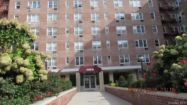4 Sadore Lane #7J, Yonkers, NY 10710