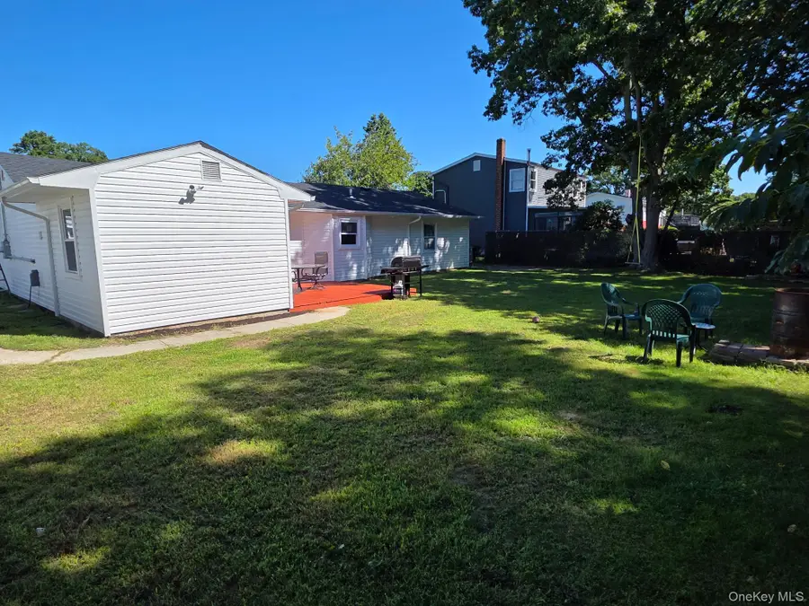 58 Appel Drive E, Shirley, NY 11967 - #3