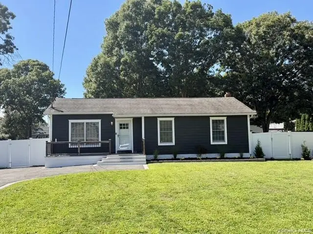 108 Floyd Road, Shirley, NY 11967 - #1
