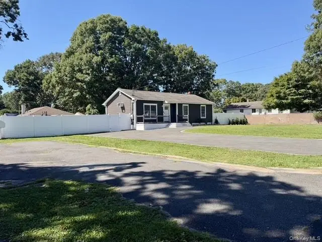 108 Floyd Road, Shirley, NY 11967 - #2