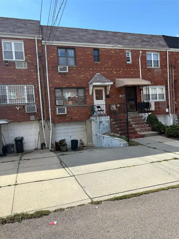 5250 71st Street, Maspeth, NY 11378