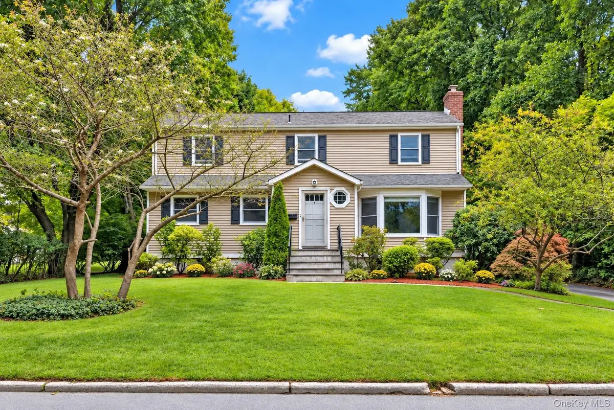 9 Verne Place, Hartsdale, NY 10530 - #1