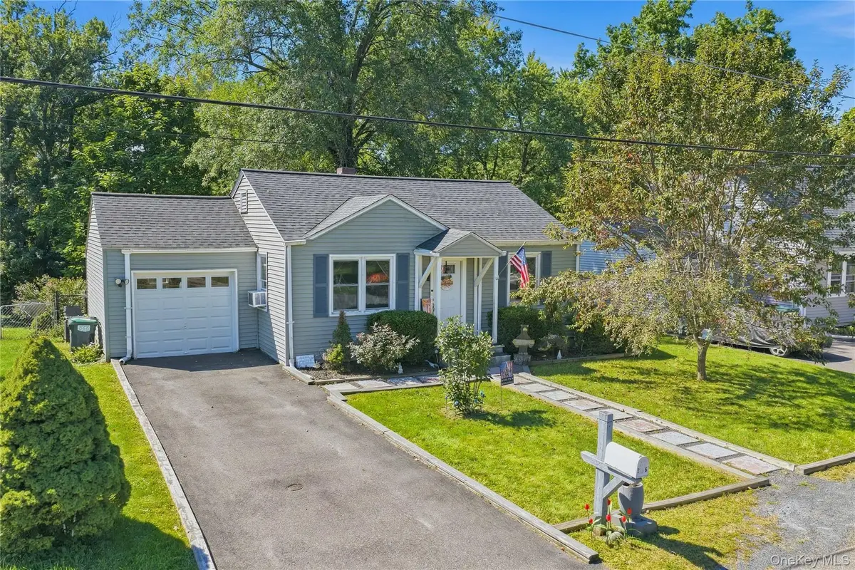 26 Buena Vista Avenue, Wallkill, NY 12589 - #1