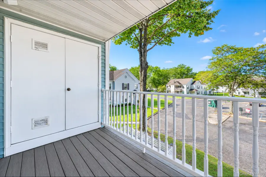 147 Fairview Circle #147, Middle Island, NY 11953 - #3