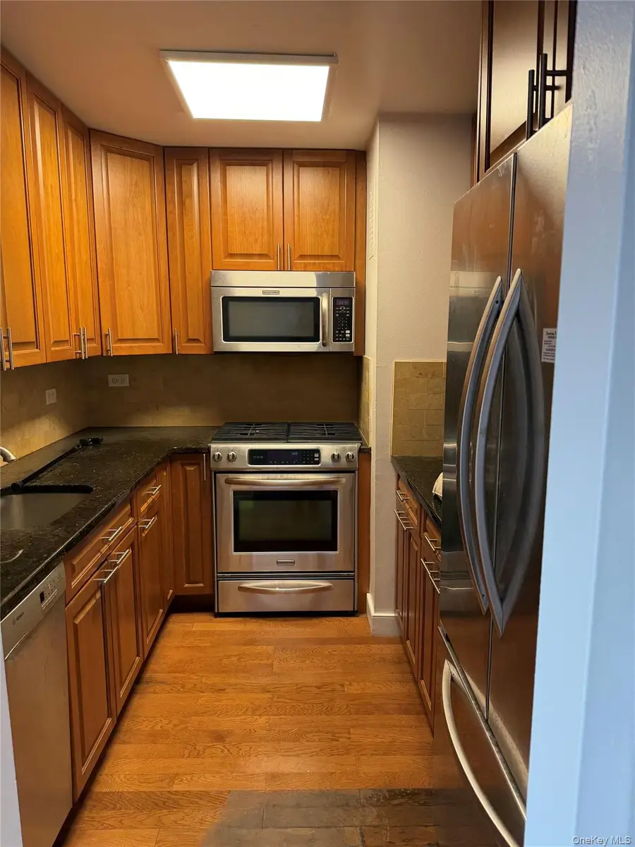 333 Pearl #16-M, Manhattan, NY 10038 - #2